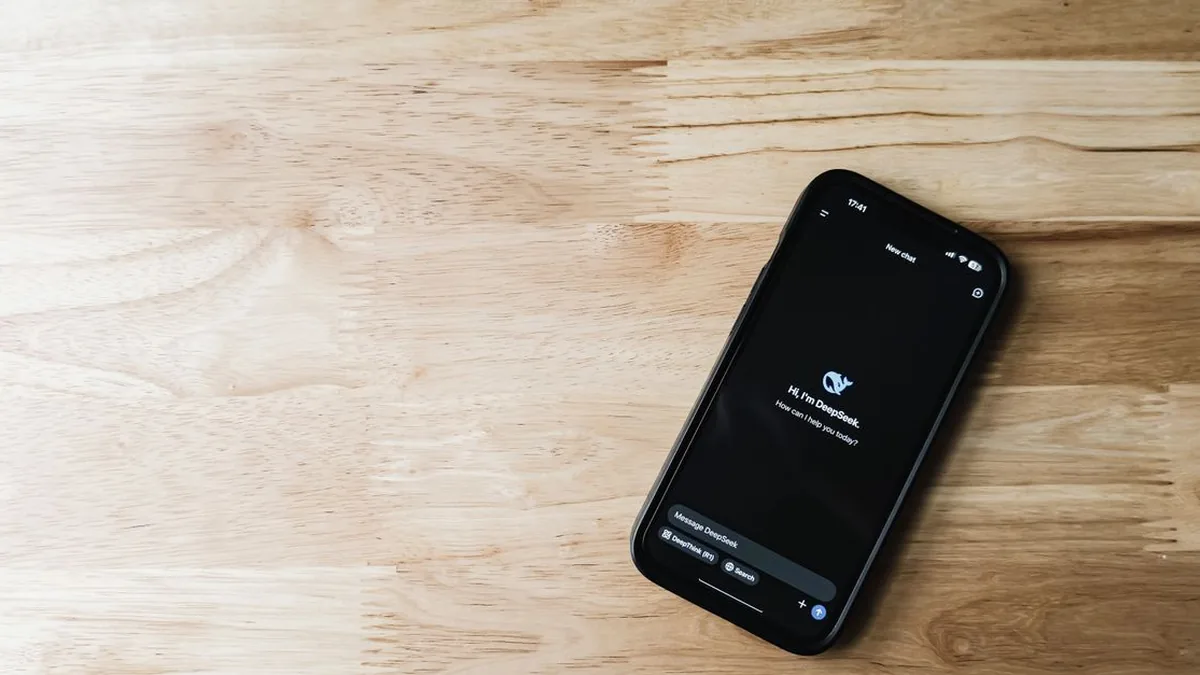 A property manager reviewing an AI-assisted prospect call and scheduled apartment viewing (Photo by Airam Dato-on, Pexels)
