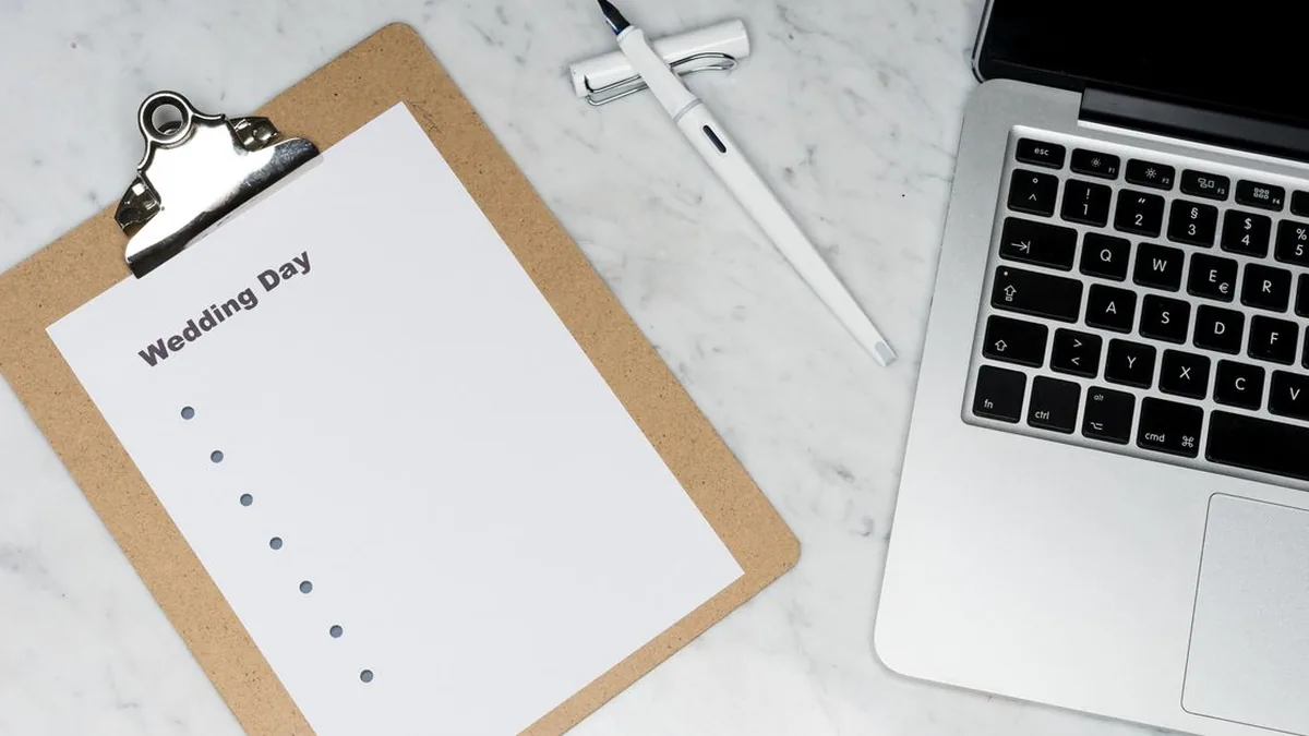 A wedding coordinator checking required customer and supplier documents against a deadline list.